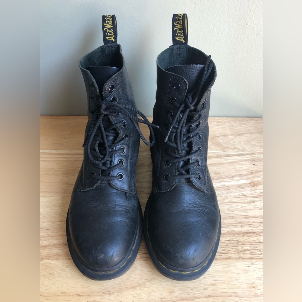 Dr. Martens Women's 1460 Pascal Boot Size: US 7 EUR 38